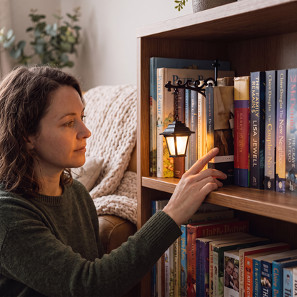 Bookshelf Lamp for Cosy Reading Corners